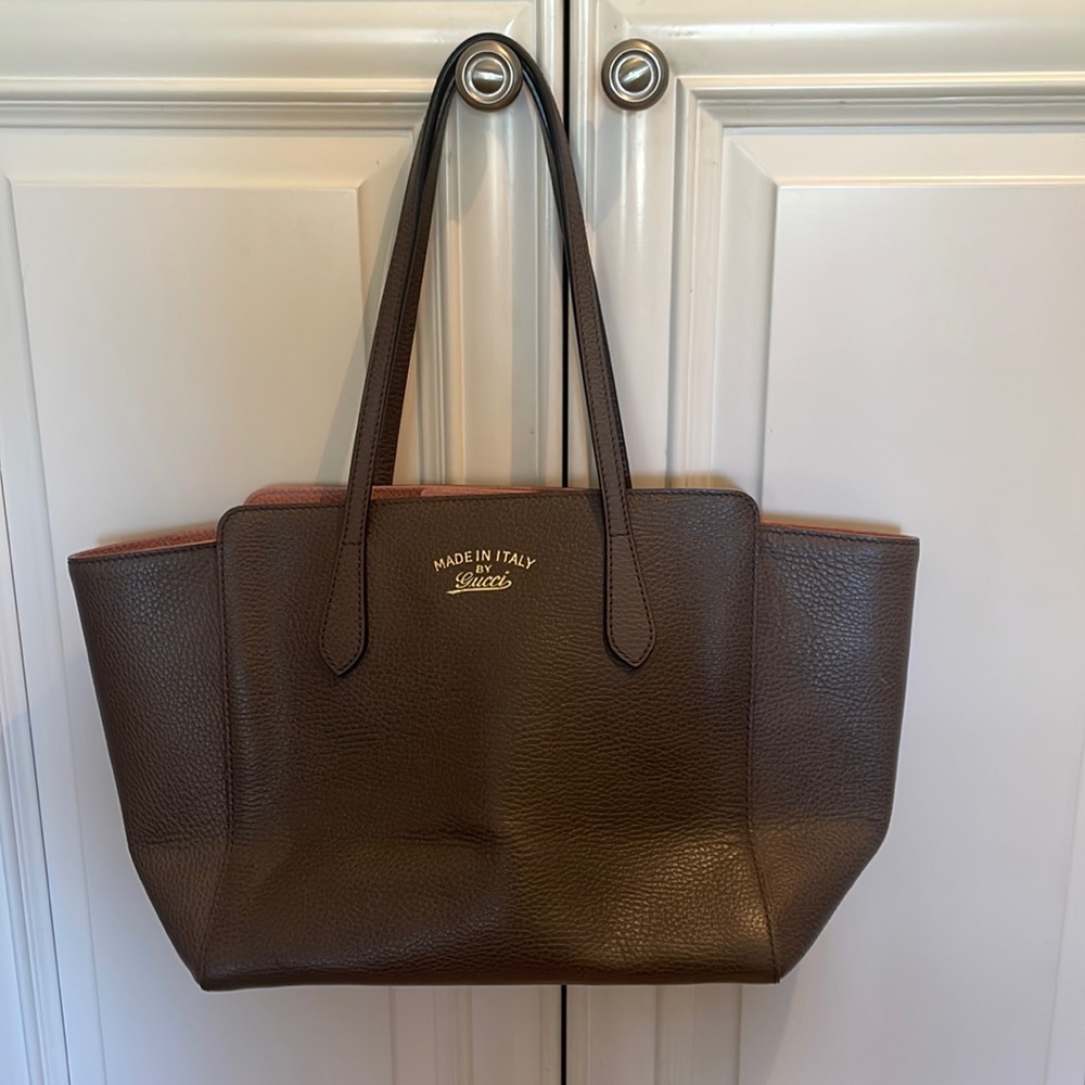 Gucci Calfskin Swing Tote